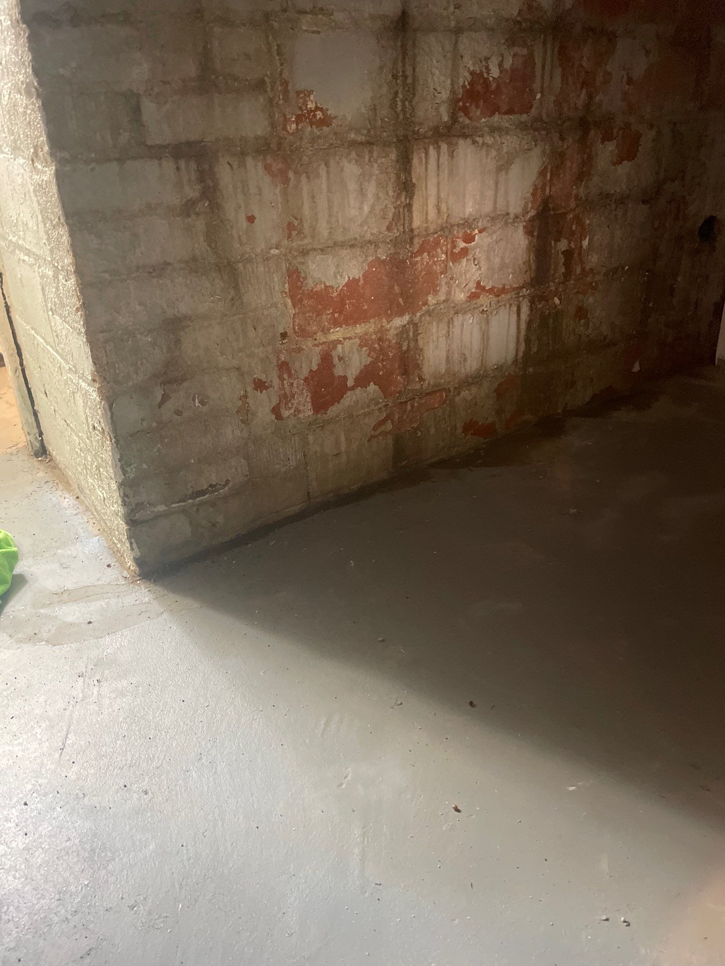 Basement Waterproofing in Des Moines, IA