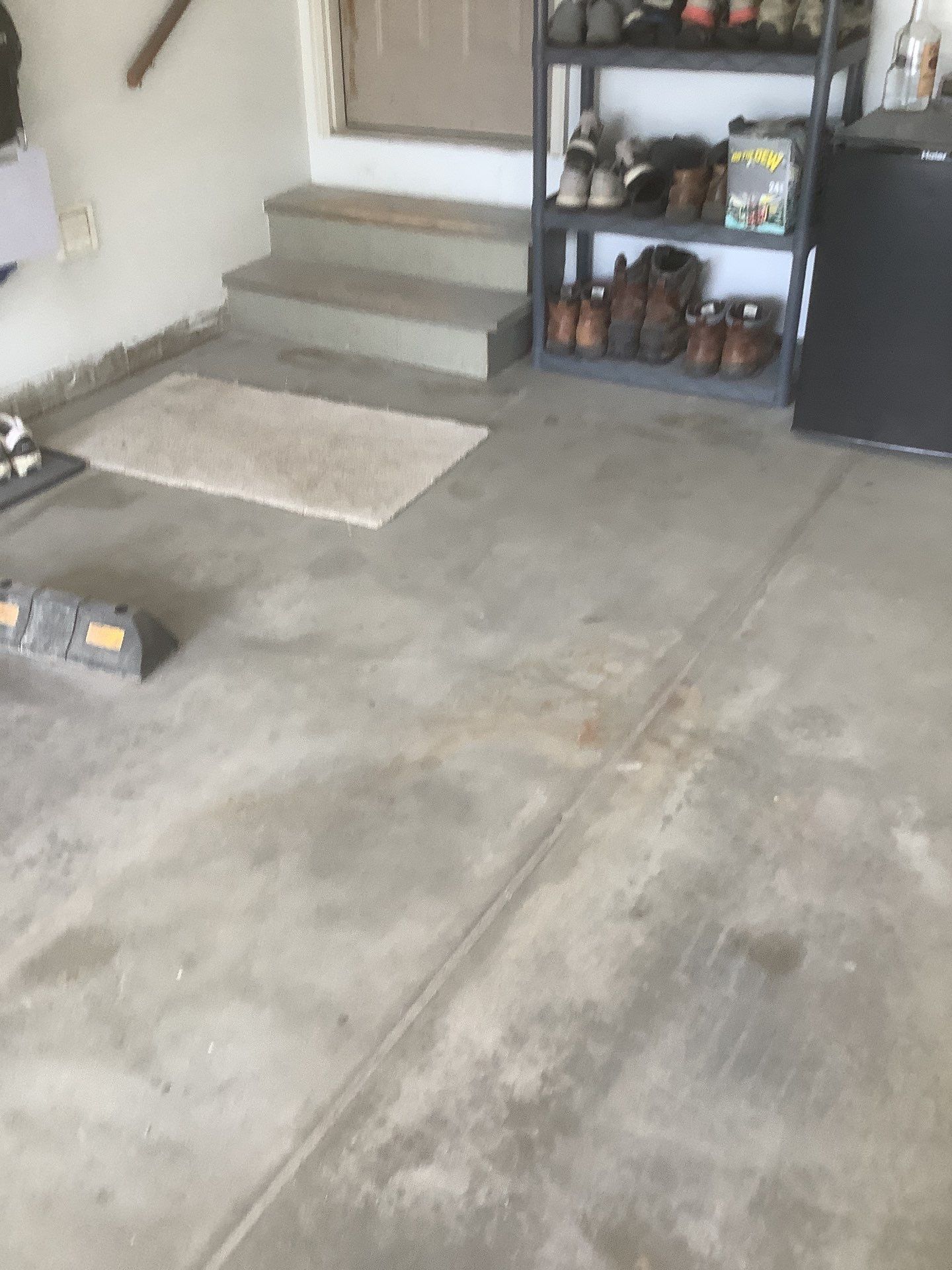 Early warning signs of concrete cracks diagnosed and repaired on a Midwest home