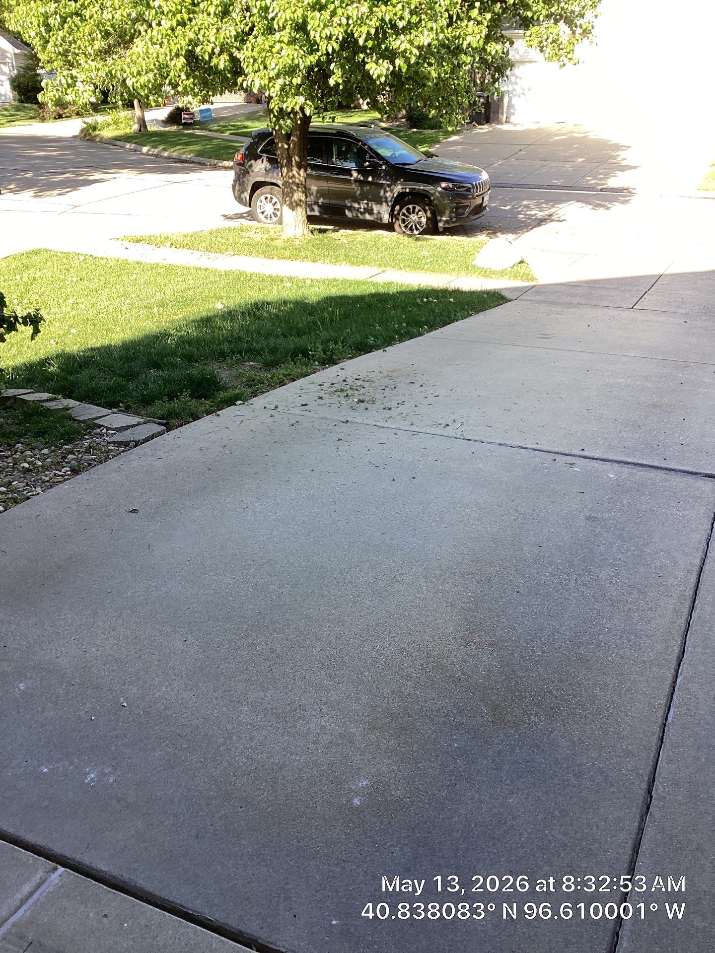 Underlying cause of cracked driveway in Midwest homes