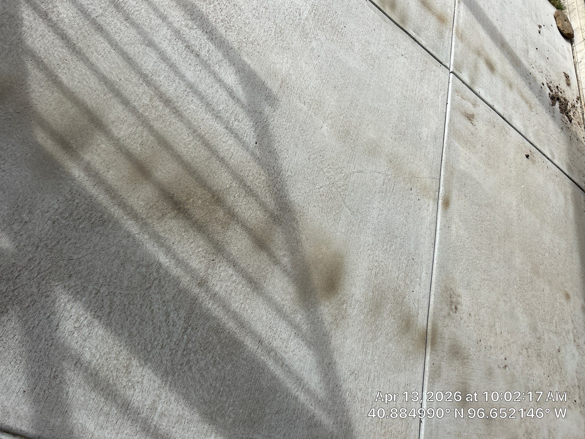 Cracking Expansion Joints