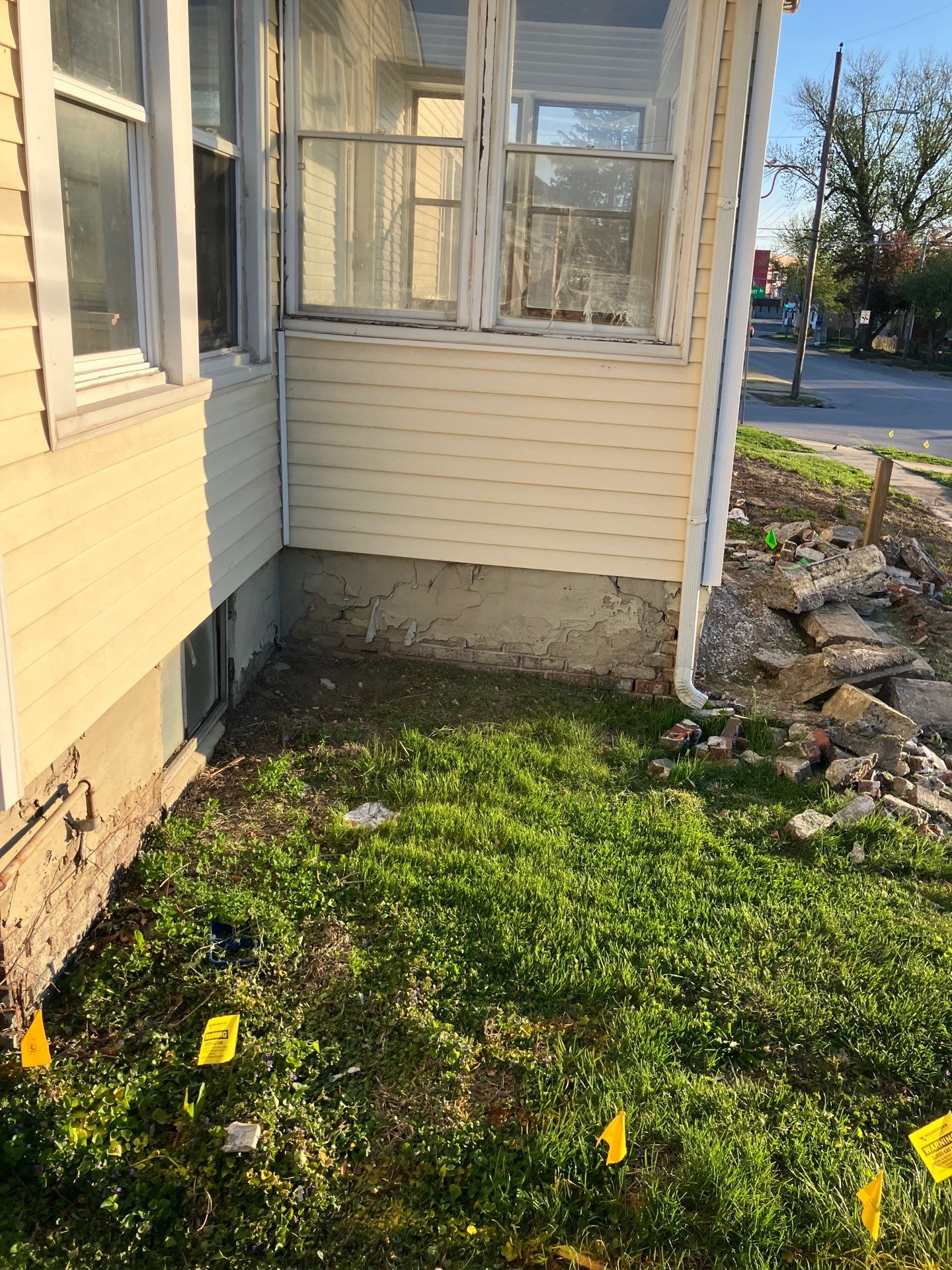 Underlying cause of cracked block foundation in Midwest homes